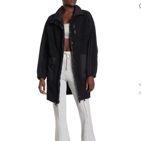 Free People Jackets & Blazers - Free People Glacier Freeze Faux Shearling oversize